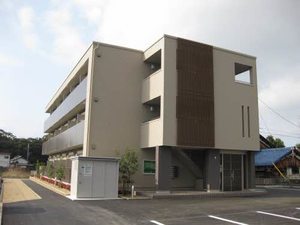 カームリーコート 0201号-1