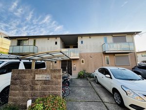 シャーメゾン中ノ川 0202号-1