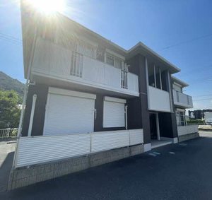 シャーメゾン高田井 B201号-1