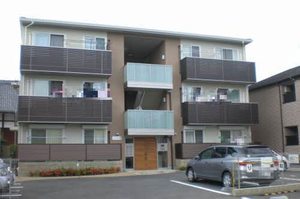 シャーメゾン田井庄