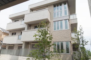 アルビレオ　春日