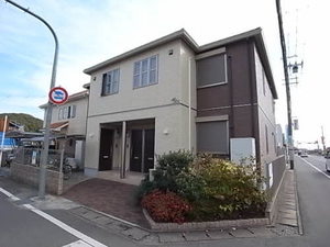 ラ　ファミーユ