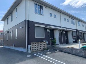 シャーメゾン尾崎