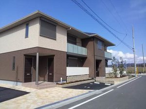 クラッセ城山台 B101号-1