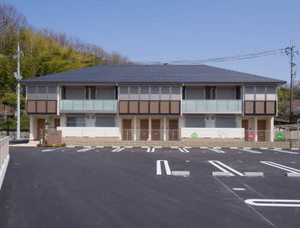 シャーメゾン　ファミリア