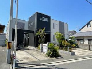 シャーメゾン鳳中町