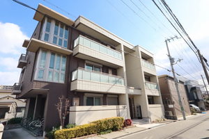 ピア　ヴィレッジ