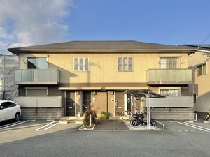 シャーメゾンリエート 0102号-1