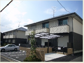 シャーメゾン瑞光　ＥＡＳＴ E202号-1