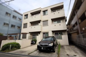 シャーメゾン服部天神