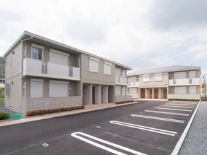 セレーノ　イズミ