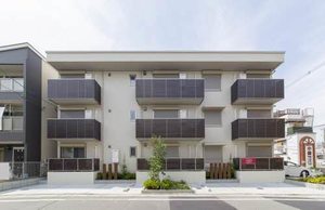 シャーメゾン山岡