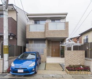 エン　ファミーユ