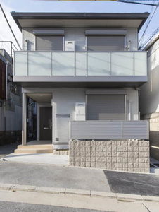 シャーメゾン春日出北