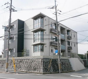 シャーメゾン山田池公園枚方