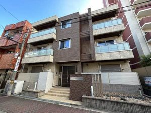 エクセレンス田辺