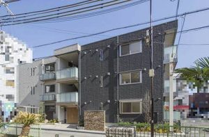 イーストテラス