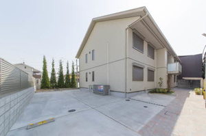 グランハイツ　タナベ