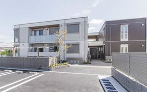 シャーメゾン　レグルス