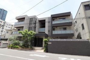 ラルジュ　メゾン