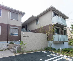 シャーメゾン　ラフィーネ