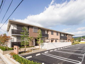 シャーメゾン石上