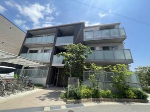 シャーメゾン　ローヤル美鈴