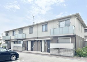 シャーメゾン　レーベン A201号-1