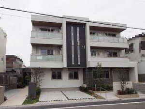 シャーメゾン　ステラ