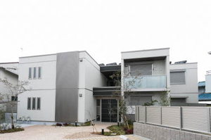 シャーメゾン錦織