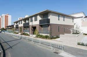 グリーン　パレス