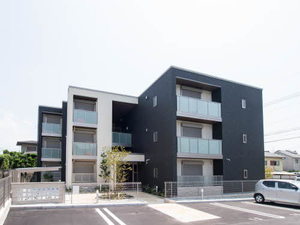 シャーメゾン　フォレスト　レジデンス