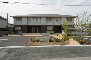 シャーメゾン和