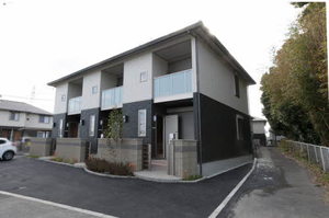 シャーメゾンロイヤルヒルズⅣ