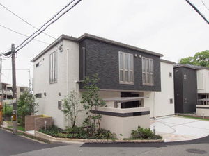 シャーメゾンＯ・Ｈ・Ｉ雲雀丘花屋敷