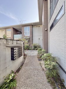 ラ・ブルジョン 0106号-15