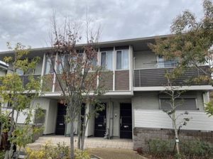 カーサ　ファミーユ　Ａ棟