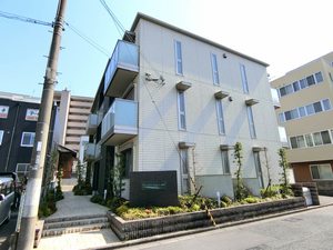 シャーメゾン　ＡＱＵＡ湖都