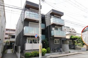 シャーメゾン御影中町