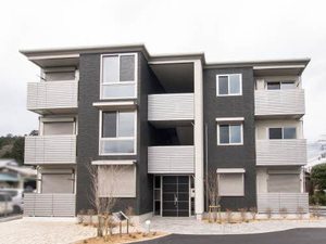 オースリー八幡