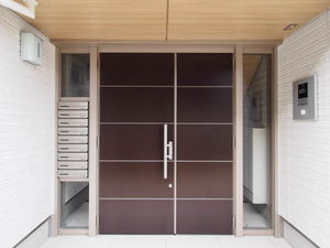 ＱＵＢＥ 0208号-2