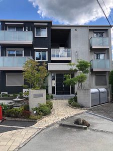 シャーメゾン二上