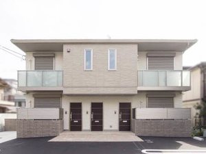 シャーメゾンウエスト小阪 0102号-1