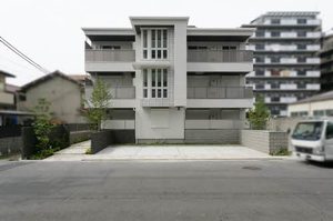 シャーメゾン　クリスタル