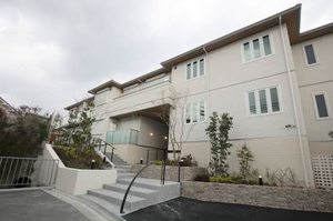 シャーメゾン富 0203号-1