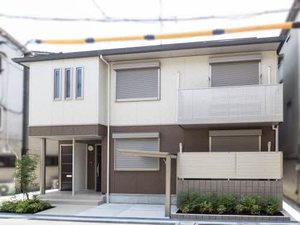 シャーメゾン　イースト