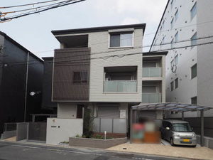 シャーメゾン　ＥＡＳＴ　円町