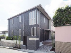 シャーメゾンポラリス 0203号-1