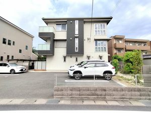 シャーメゾン八角 0303号-1