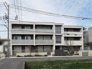 シャーメゾン王寺